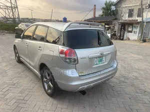 2006 Toyota Matrix XR AWD Hatchback
