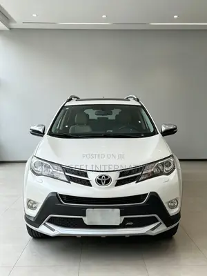 2014 Toyota RAV4 White