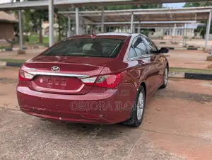 Hyundai Sonata 2011 Burgundy