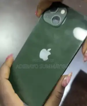 Apple iPhone 13 128GB Kore