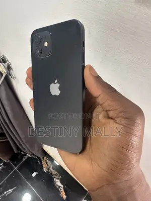 Apple iPhone 12 64GB Baki