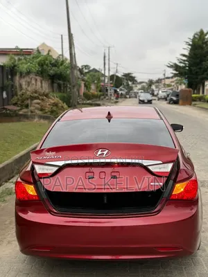 2012 Hyundai Sonata Limited 2.0T Sedan - Red