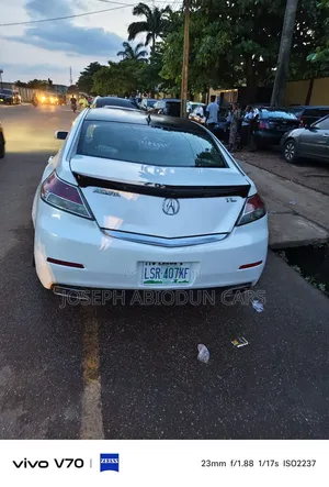 Acura TL 3.5 FWD 2012 Fari