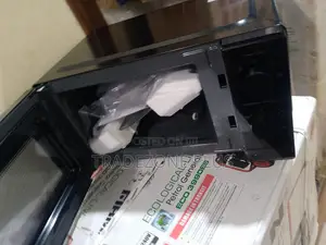 Maxi 700W 20L Microwave Oven na Sama