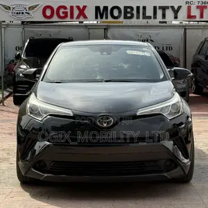 Toyota C-HR 2017 Baki (Foreign Used)