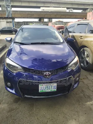 Toyota Corolla S Sedan 2016