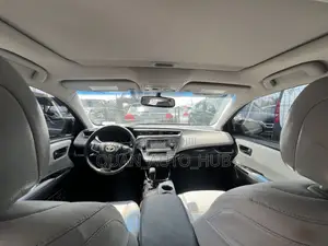 2013 Toyota Avalon XLE Touring Sedan FWD 3.5L