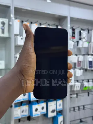 Apple iPhone 16 Plus 256GB Black (UK Used)