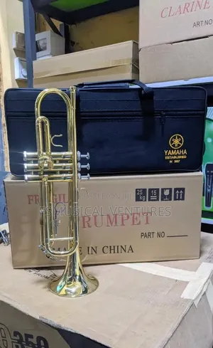 Original Yamaha Gold Trumpet
