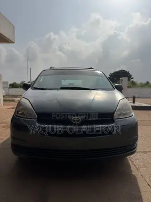 Toyota Sienna 2004 Ja