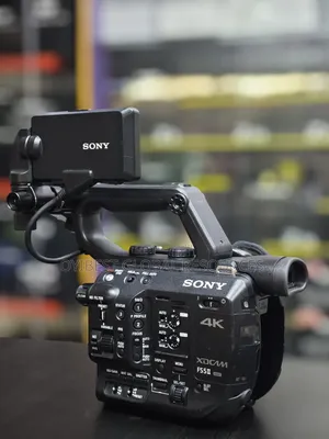 Sony FS5 II XDCAM Super35 Cinema Camcorder