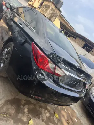 2012 Hyundai Sonata SE 2.0T Sedan - Baƙar Fata