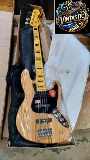 Squier by Fender Jazz Bass Bass Guitar Mai Igiyoyi 5 Mai Aiki