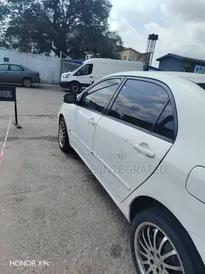 2007 Toyota Corolla LE White