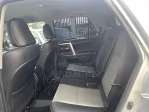 2017 Toyota 4Runner SR5 4dr 4x4 SUV