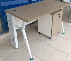1.2m Ofishin Tebur - Sabon