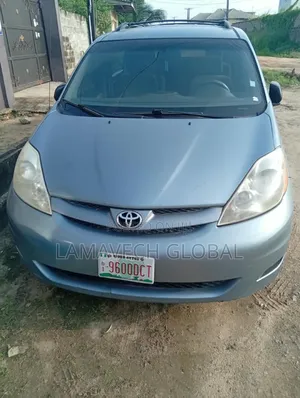 2006 Toyota Sienna LE AWD Minivan