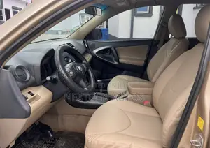 Toyota RAV4 2012 Brown