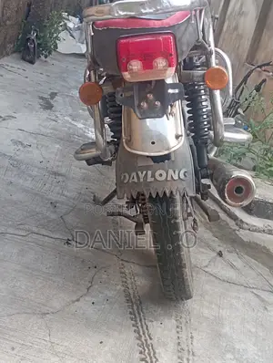 Daylong DGL125-R 2022 Ja