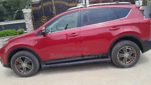 Toyota RAV4 LE AWD SUV na 2013