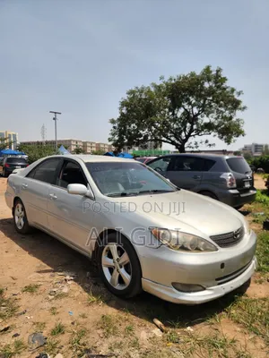 Toyota Camry LE 2.4L 2003 La Aljihu