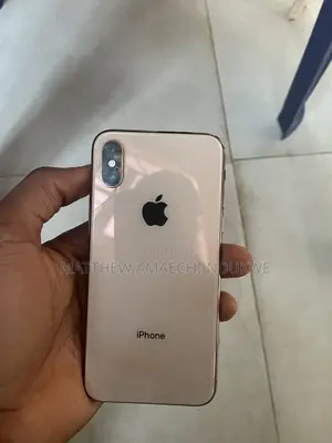 Apple iPhone XS 64GB Zinariya