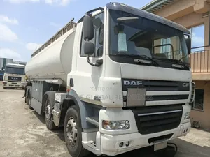 28,080L DAF CF Tanker Truck na Diesel (2004)