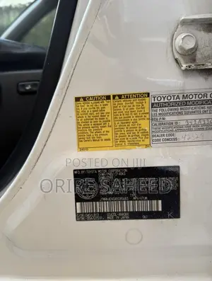 Toyota RAV4 2010 Fari