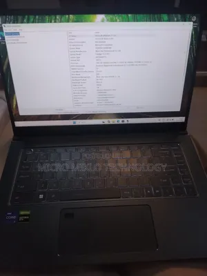 MSI Prestige 16 AI Studio Laptop - Intel Core i7, 8GB RAM, 256GB SSD