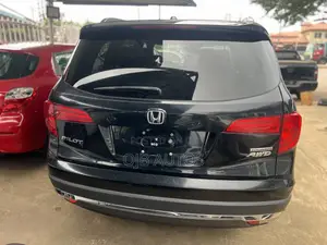 2017 Honda Pilot Touring SUV 4WD