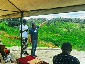 Filin 450sqm Don Siyarwa a Sabon Estate, Calabar