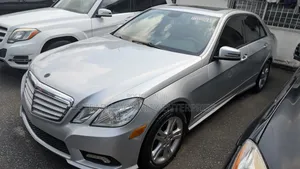 2011 Mercedes-Benz E350 Base 4Matic Sedan AWD