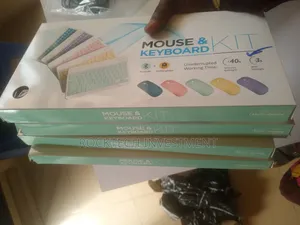 Keyboard da Mouse masu Sake Caji (Babu Haske)