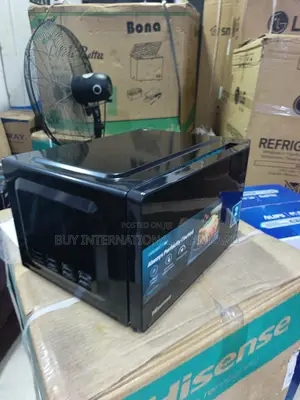 Hisense 20L Microwave Oven (H20MOBS15)
