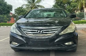 Hyundai Sonata Limited 2.0T Sedan 2013 Black