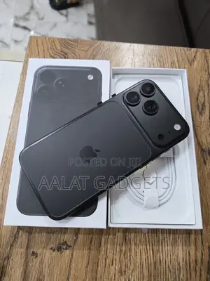 New Apple iPhone 18 Pro Max 1TB Black