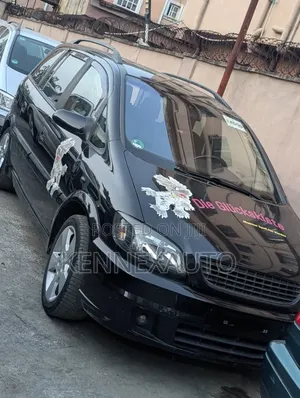 Opel Zafira 1.8 2005 Baki Minivan