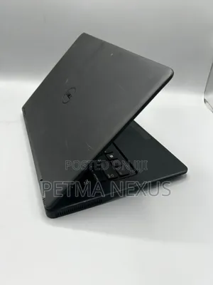 Dell Latitude 12 E7250 Laptop - 8GB RAM, 256GB SSD