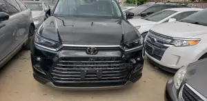 Toyota Highlander Limited AWD 2024 Black