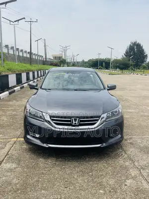 Honda Accord Touring V-6 Sedan 2015