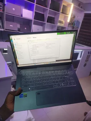 MSI Prestige 16 AI Studio Laptop - Intel Core i7, 8GB RAM, 256GB SSD