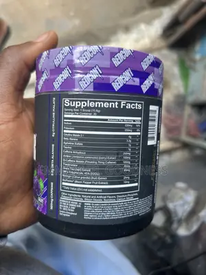 Total War Pre-Workout Supplement ga 'Yan Wasan