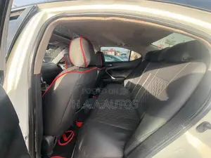 Lexus IS 250 2008 Fari