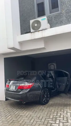 Honda Accord Touring V6 Sedan ta 2014