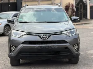Toyota RAV4 2016 Gray
