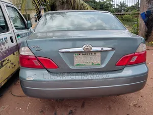 Toyota Avalon XL 2004 Gray