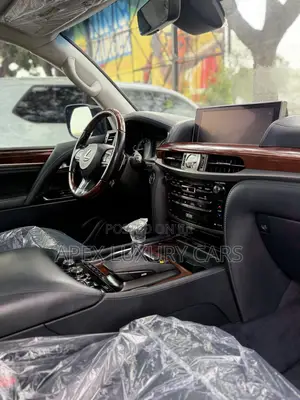 Lexus LX 570 2019 Black