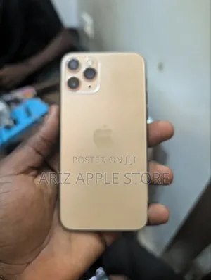 Apple iPhone 11 Pro 64GB Zinariya