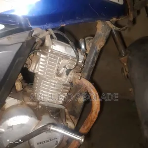 Honda CB 125 2020 Blue