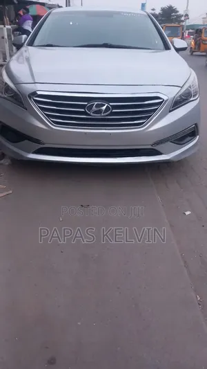 2017 Hyundai Sonata Base Sedan FWD (2.4L 4cyl) Silver